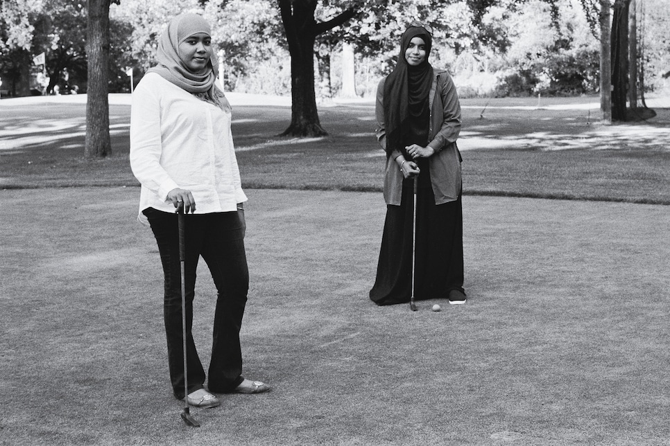 golfers-Aarifa-Ramdyal-Annzalena-Yusuf.jpg