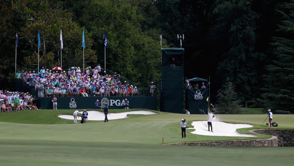 first-green-quail-hollow-pga-championship-2017.jpg