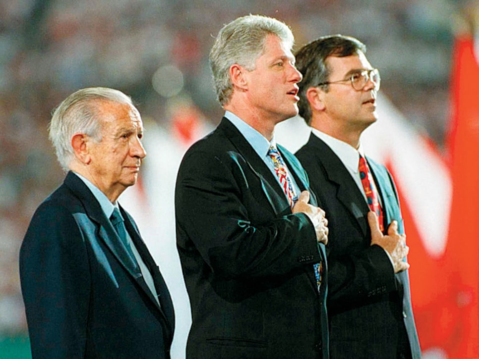 Billy-Payne-Bill-Clinton-Atlanta-Olympics-Opening-Ceremonies.jpg