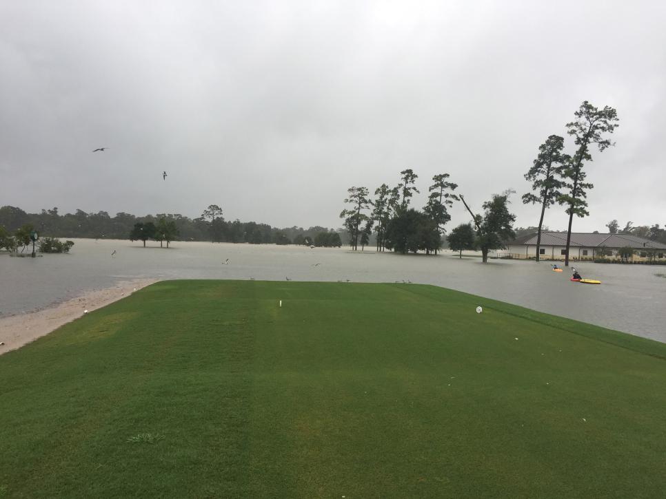 golf-club-houston-flooded-hole.jpg
