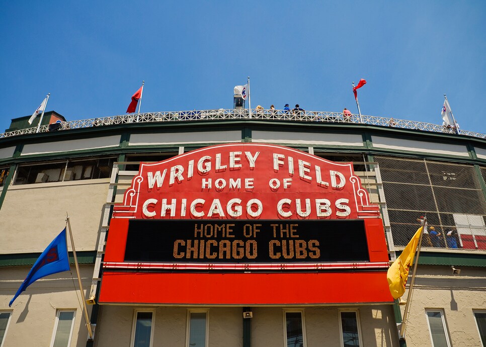 Chicago Cubs  The Magnificent Mile