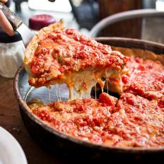 Chicago-Giordanos-deep-dish-pizza.jpg