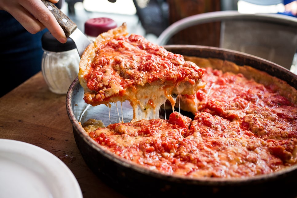 Chicago-Giordanos-deep-dish-pizza.jpg