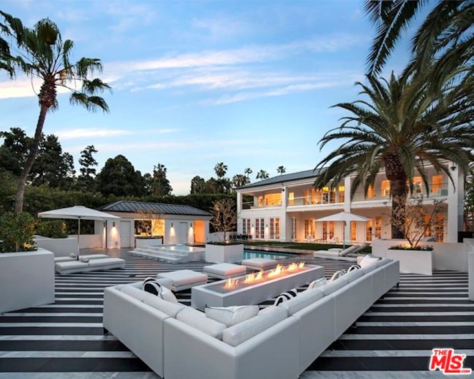 floyd-mayweather-mansion-11.jpg