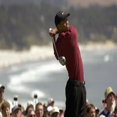 MONTEREY - JUNE 18 : Tiger Woods tees off on the 14th hole during the final round of the 100th US Open on June 18,2000 in Pebble Beach, California. (Photo by: Matthew Stockman/Getty Images) *** Local Caption *** Tiger Woods