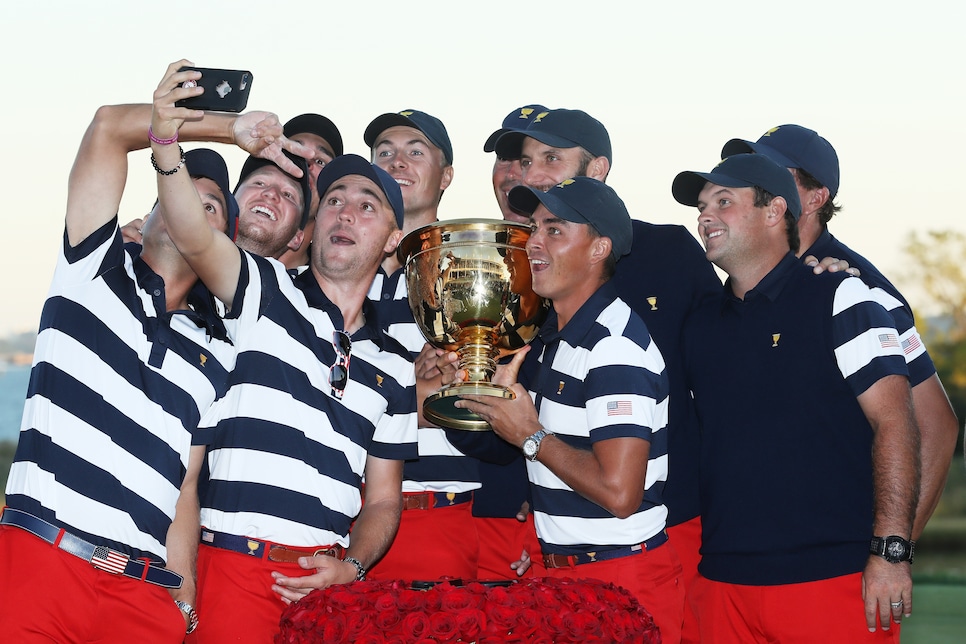 during Sunday singles matches of the Presidents Cup at Liberty National Golf Club on October 1, 2017 in Jersey City, New Jersey.