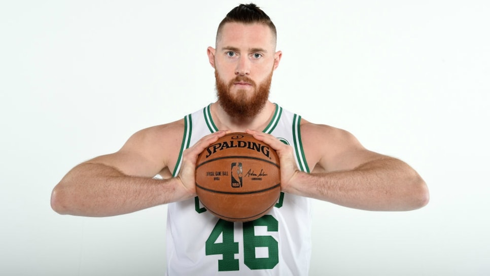 aron-baynes_1ufhcobrui3qt1u491jhxc9yn3.jpg