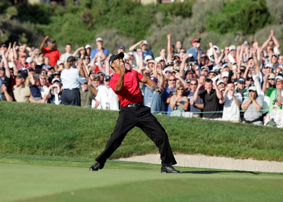 tiger-woods-2008-us-open-epic-celebration-magazine-supernatural.jpg