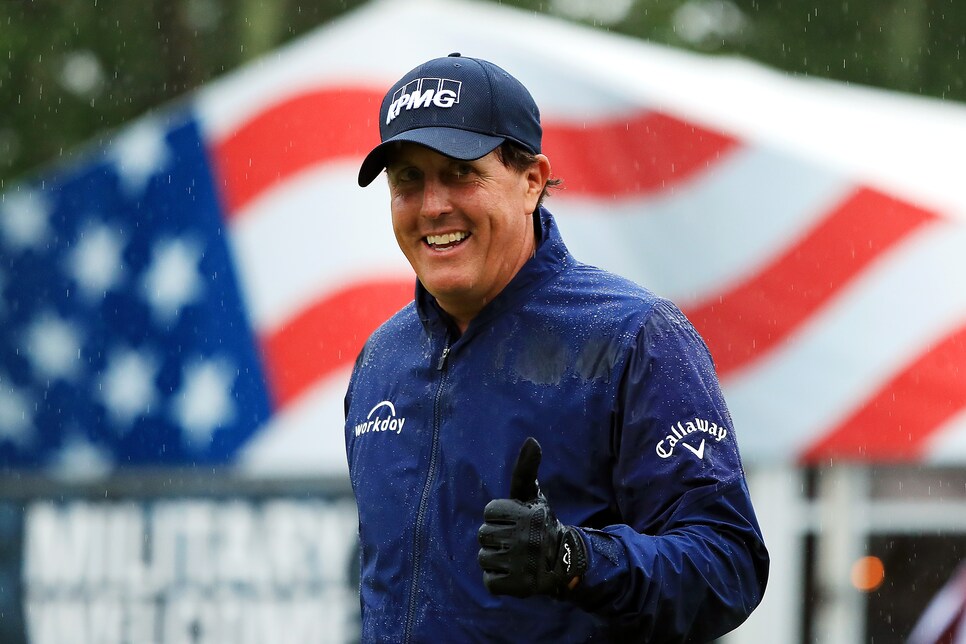 171016-phil-mickelson.jpg