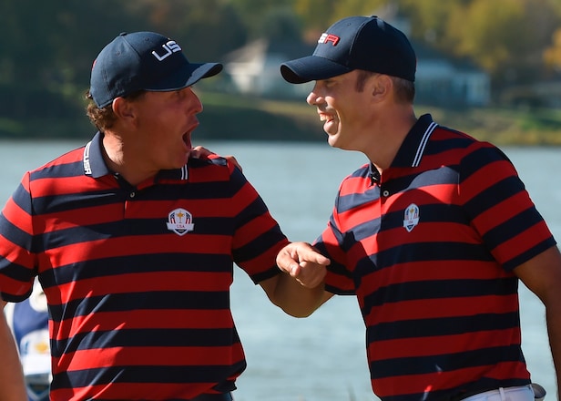 tiger-and-phil-trash-talk,-dustin-johnson-headlocks—the-rowdy-2016-us.-ryder-cup-team-revisited