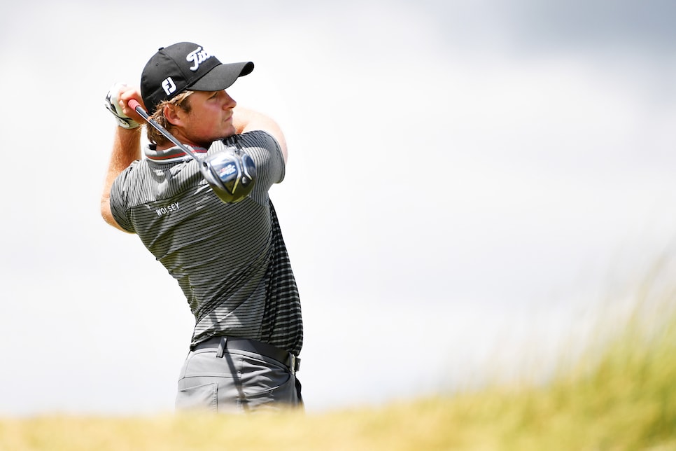 eddie-pepperell-us-open-2017-swinging-sideview.jpg