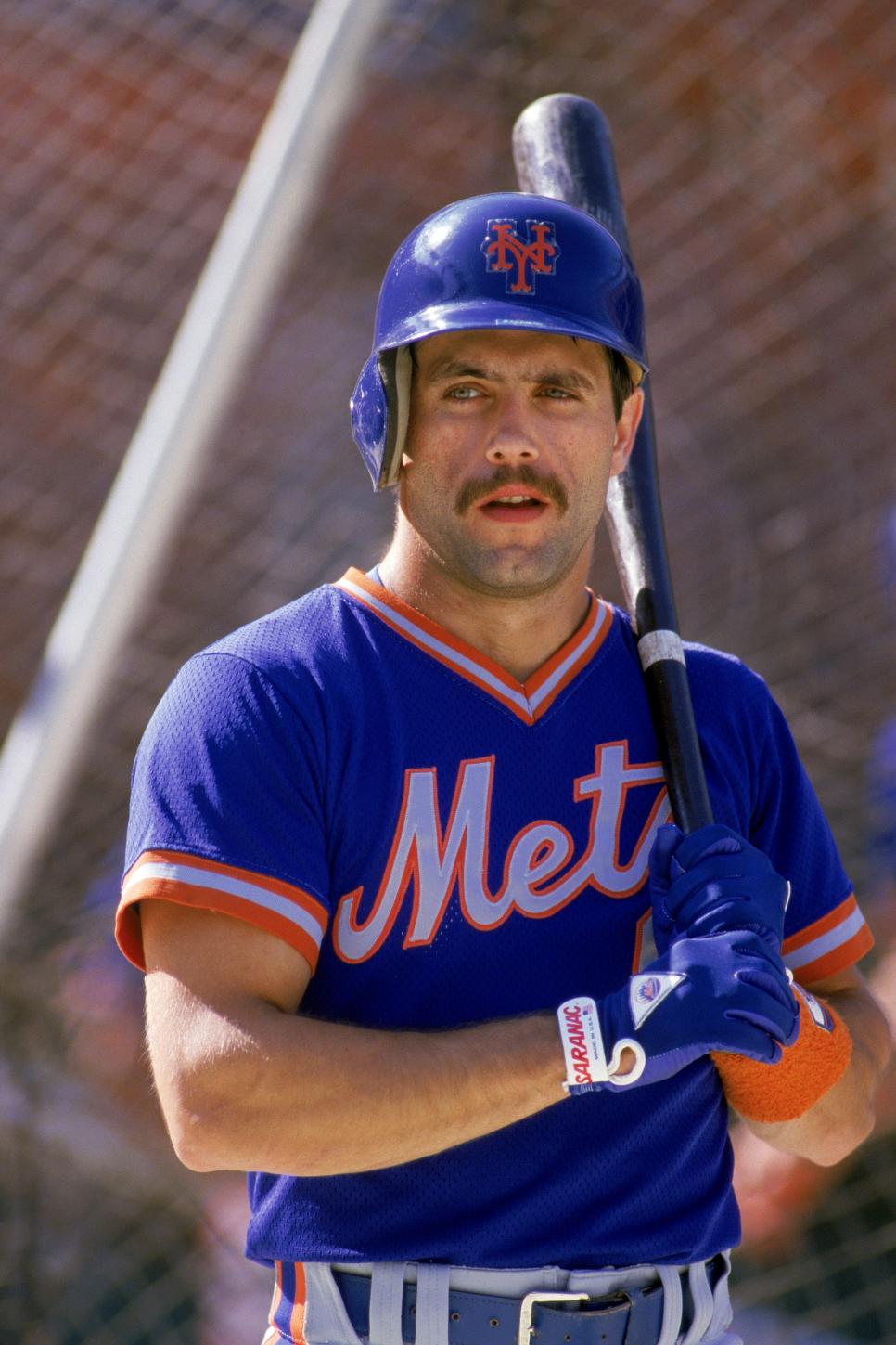 Remembering the greatest mustache team in sports: The '86 Mets