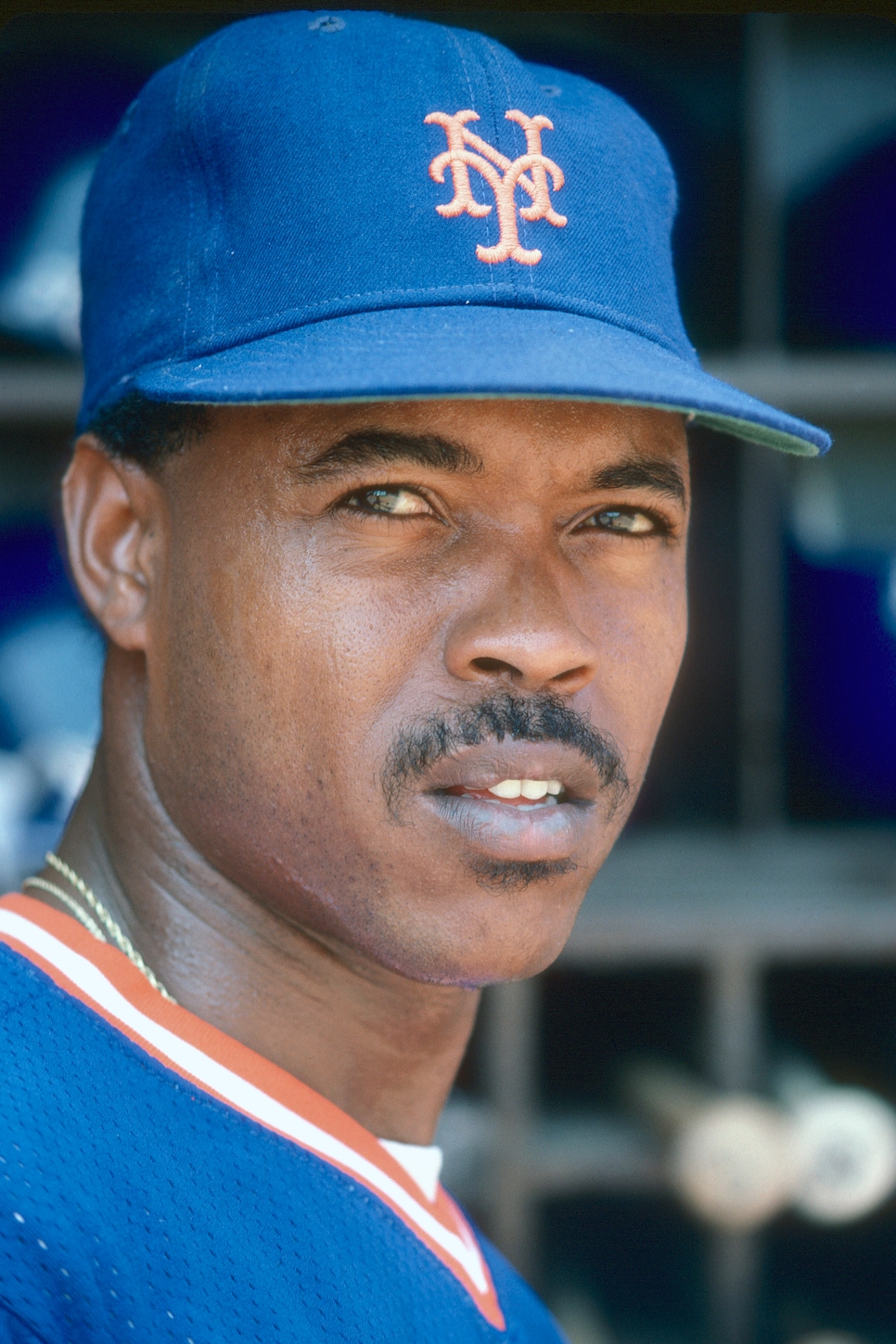 Remembering the greatest mustache team in sports: The '86 Mets, This is  the Loop