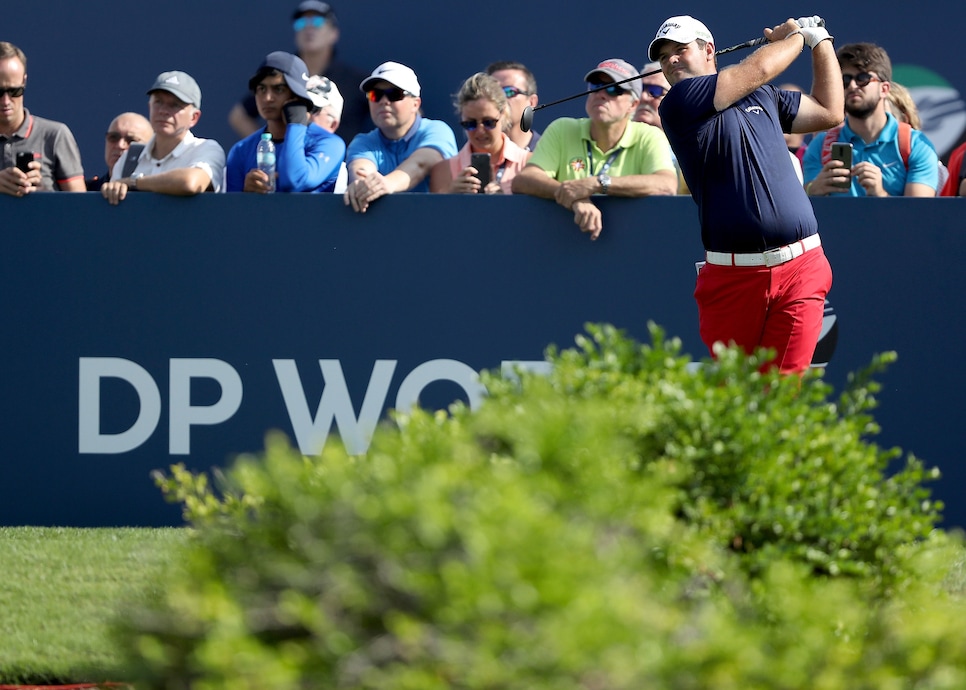 patrick-reed-2017-dp-world-tour-championship-dubai-thursday-driving.jpg