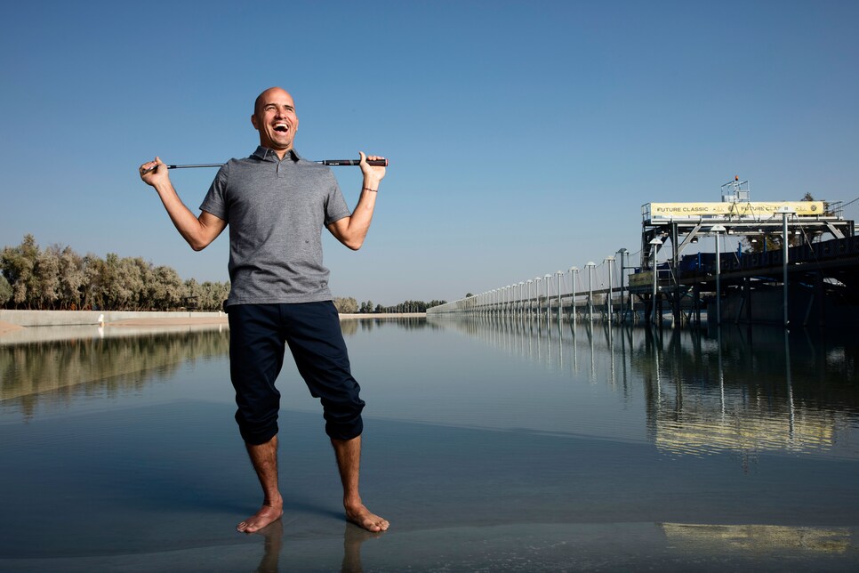 VIDEO: 44-Year-Old Kelly Slater Threw 2 Huge 360ºs @ Trestles, CA