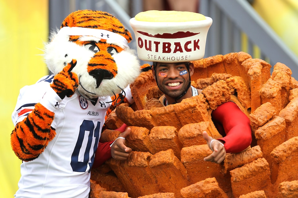 NCAA FOOTBALL: JAN 01 Outback Bowl - Auburn v Wisconsin