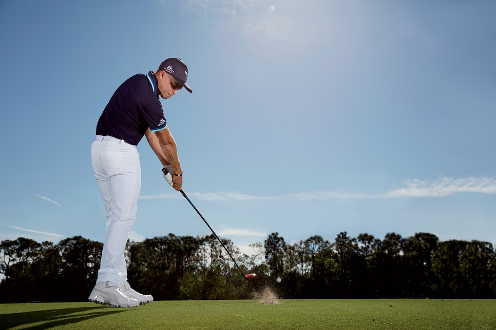 Rickie-Fowler-scoring-club-release-3.jpg