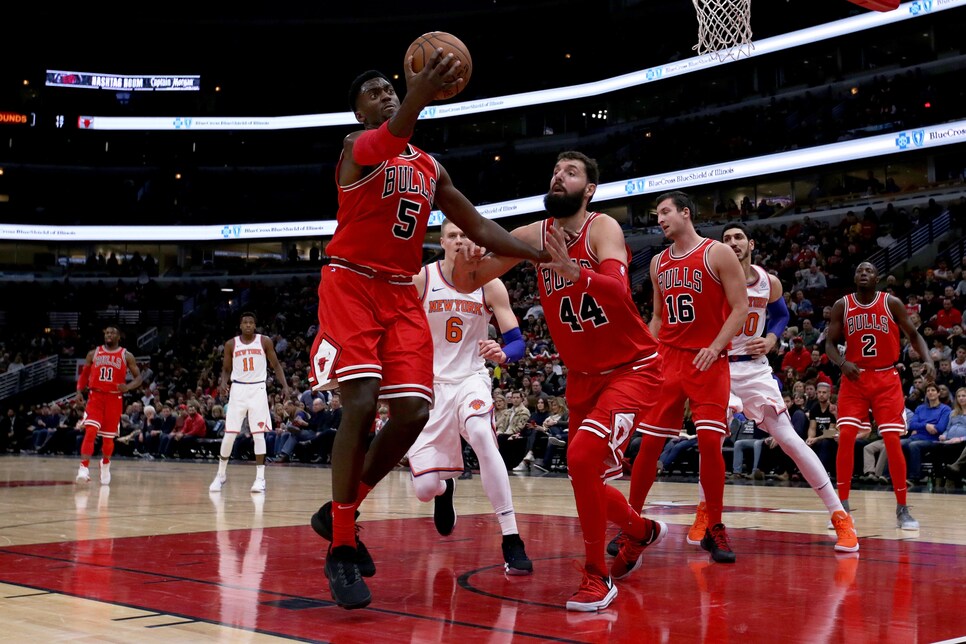 New York Knicks v Chicago Bulls