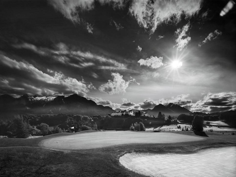 Llao-Llao-Golf-Resort-hole-5-Bariloche-Argentina.jpg