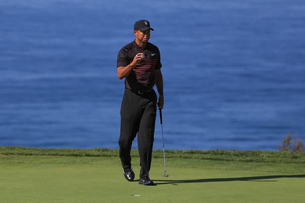 Tiger Woods' 'baby steps': He neither dazzles nor disappoints in his ...
