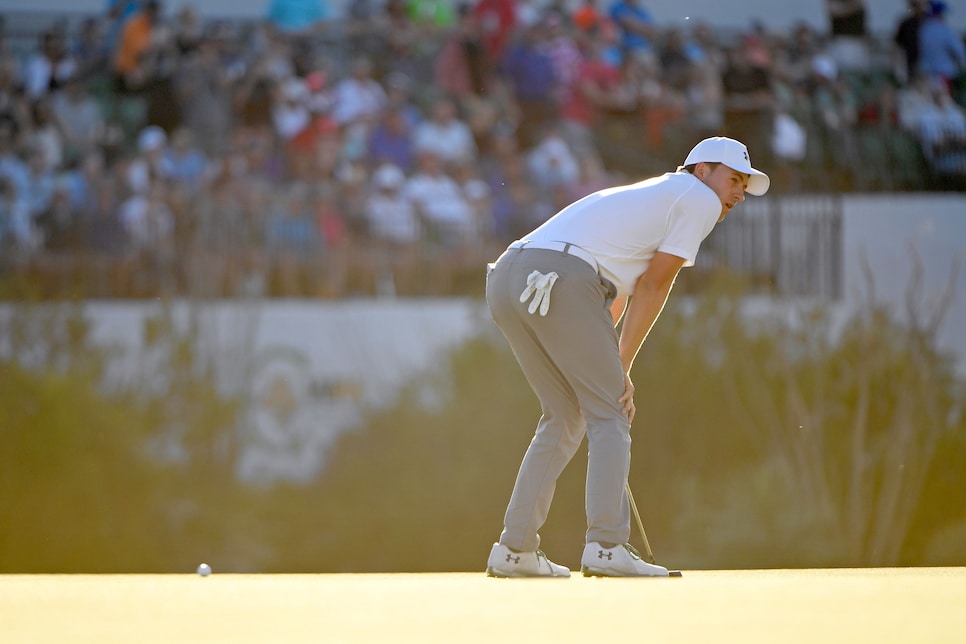 jordan-spieth-putting-waste-management-phoenix-2018.jpg