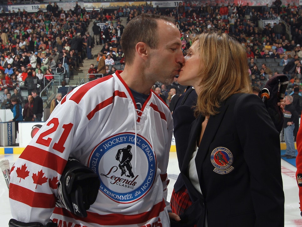 HHOF Legends Classic Hockey Game