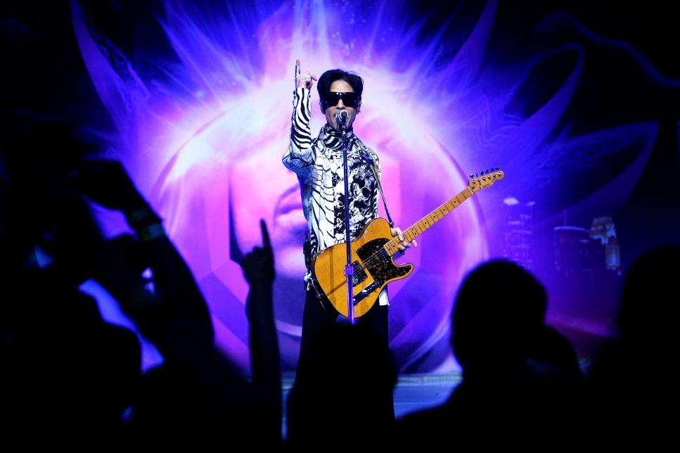 Prince And Lotusflow3r.com Make History With "One Night... Three Venues"