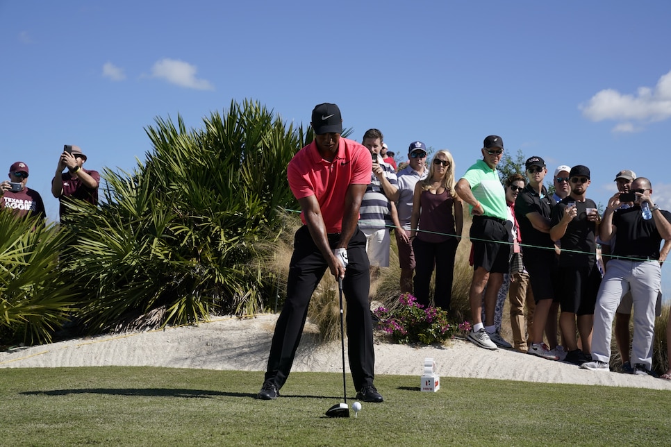 Breaking Down Tiger Woods New Swing Golf News And Tour Information Golf Digest