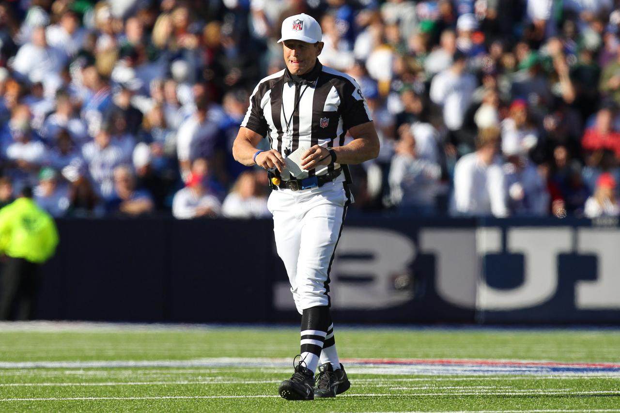 Let's take one last trip to the Ed Hochuli Gun Show