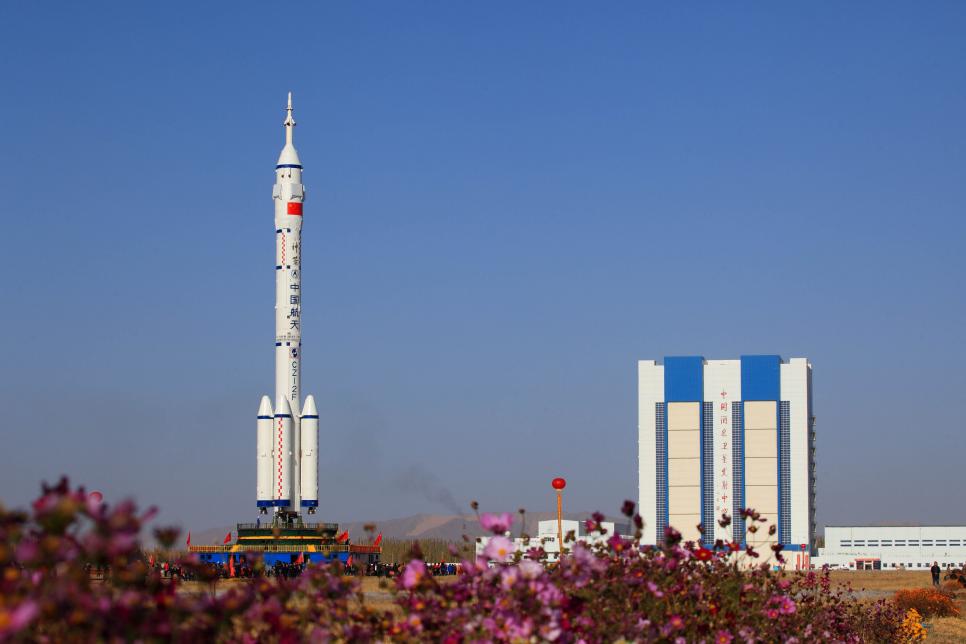 China Prepares To Launch Shenzhou-8 Spacecraft
