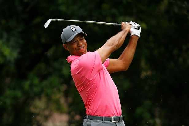 Tiger Woods Saturday live blog: Tiger makes the turn in three under at