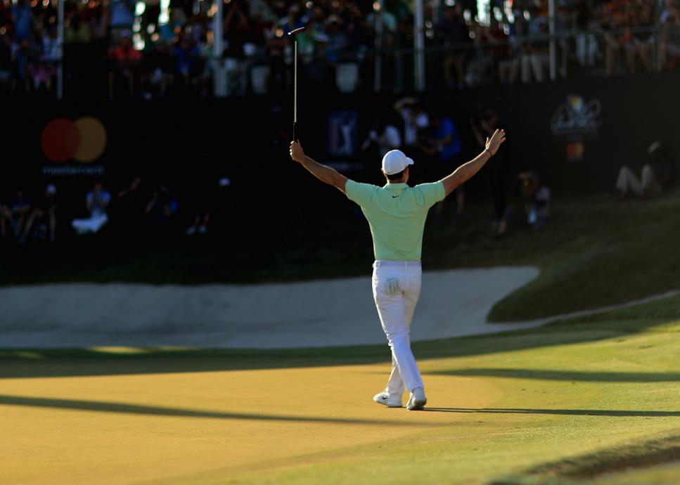 ORLANDO, FL - MARCH 18:  Rory McIlroy of Northern Ireland celebrates after making his birdie putt on the 18th green during the final round at the Arnold Palmer Invitational Presented By MasterCard at Bay Hill Club and Lodge on March 18, 2018 in Orlando, Florida.  (Photo by Mike Ehrmann/Getty Images)