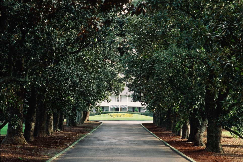 An inside look behind the Augusta National manual leaderboard, This is the Loop