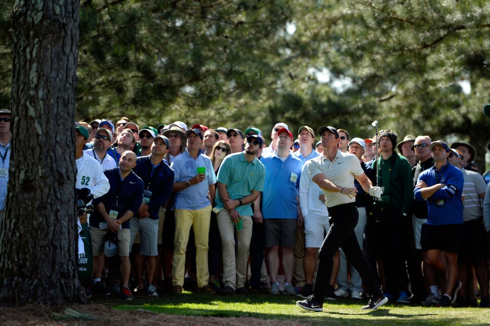 rory-mcilroy-masters-2018-friday-crowd-pinestraw.jpg