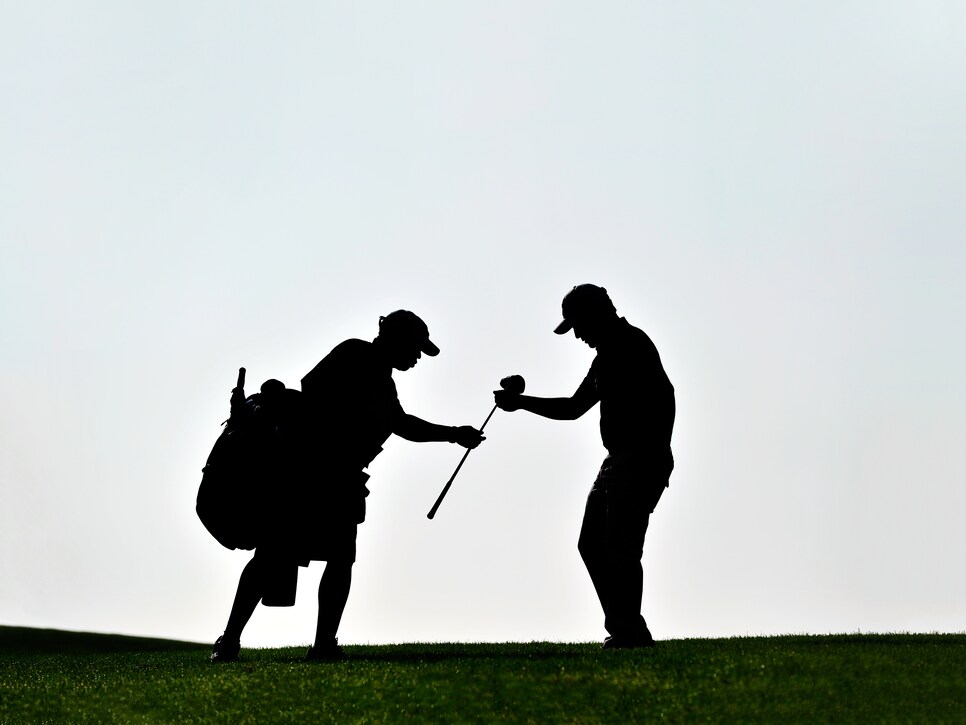 tour-caddie-life-silhouette.jpg