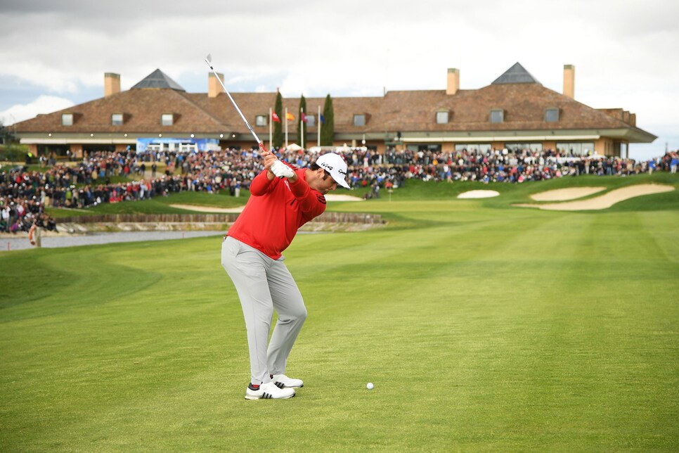 jon-rahm-spanish-open-2018-sunday-18th-hole-approach.jpg