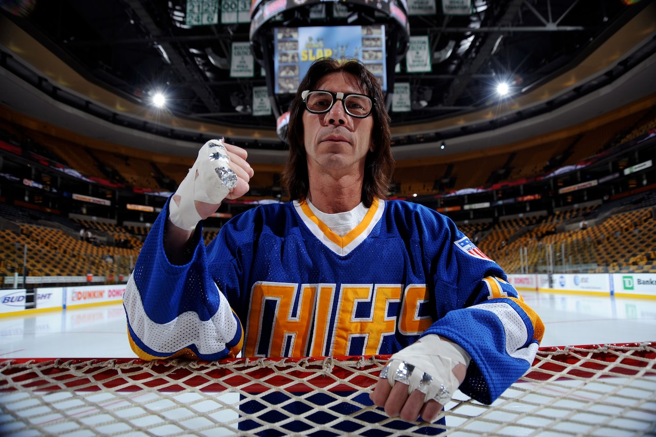 Slap Shot' Hanson Brother supports Johnstown's all-veteran hockey