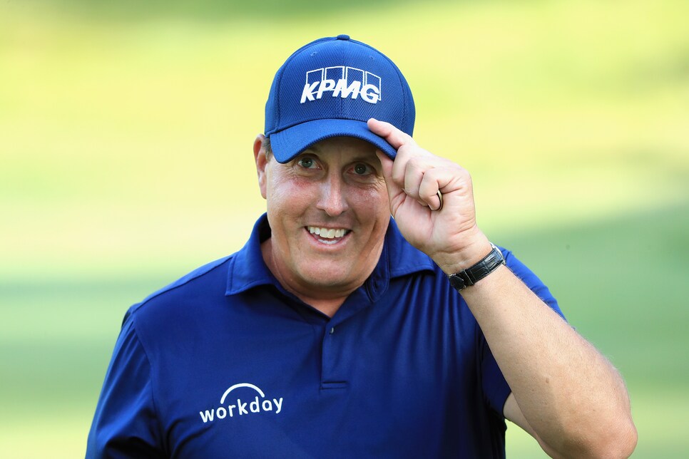 180502-phil-mickelson.jpg