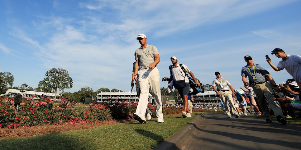 justin-thomas-players-2018-friday-walking.jpg