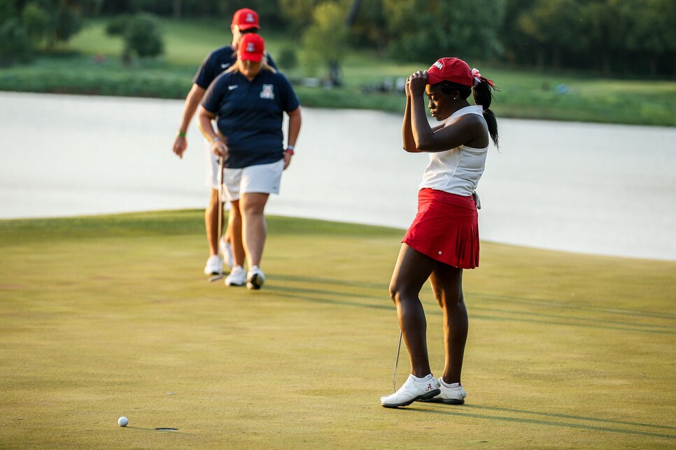 lakareber-abe-alabama-ncaa-women-2018-missed-putt-playoff.jpg