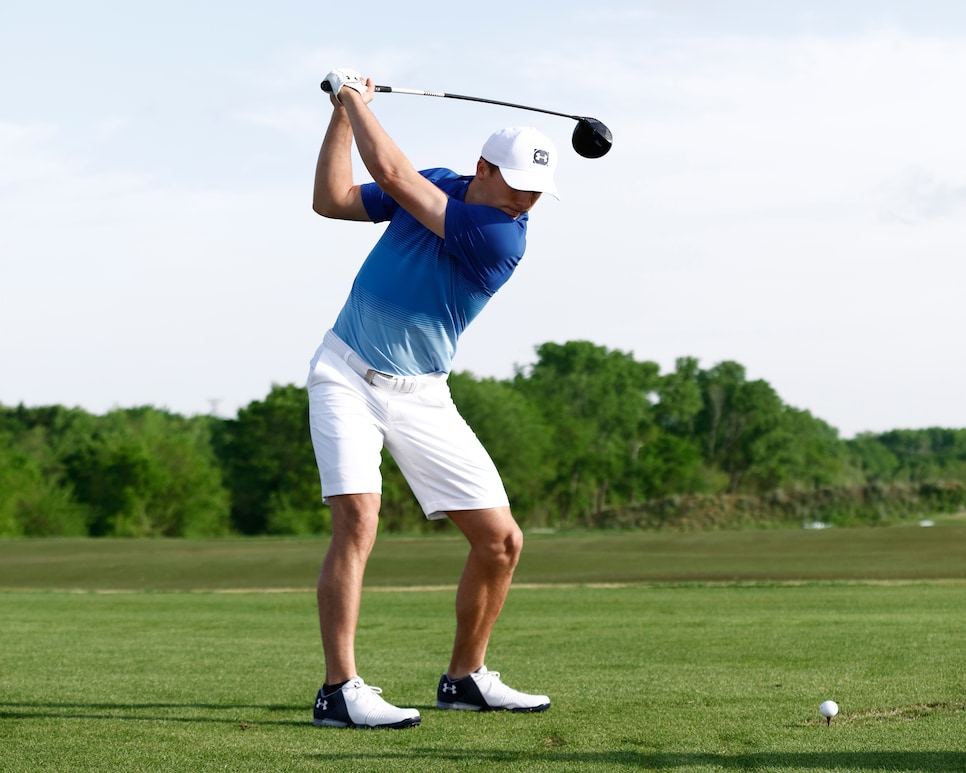 Jordan-Spieth-warmup-driving.jpg