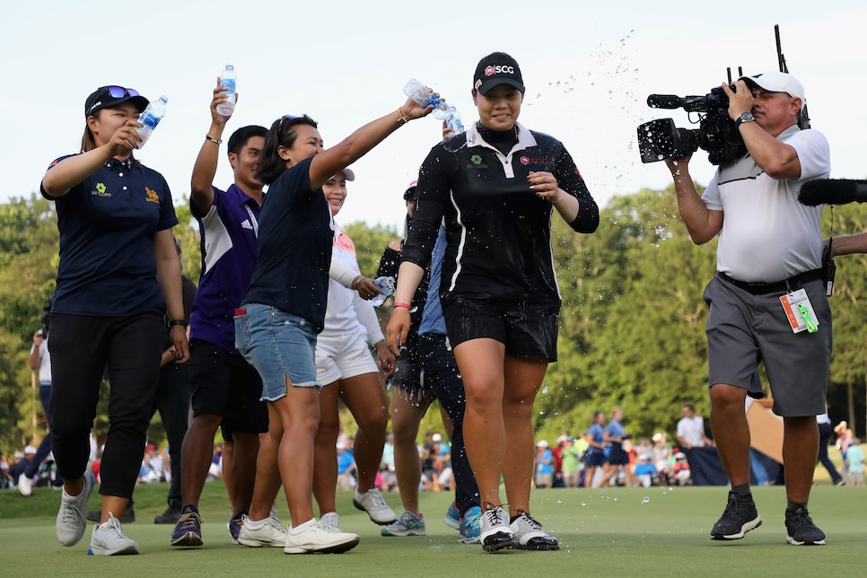 ariya-jutanugarn-2018-us-womens-open-sunday-celebration.jpg