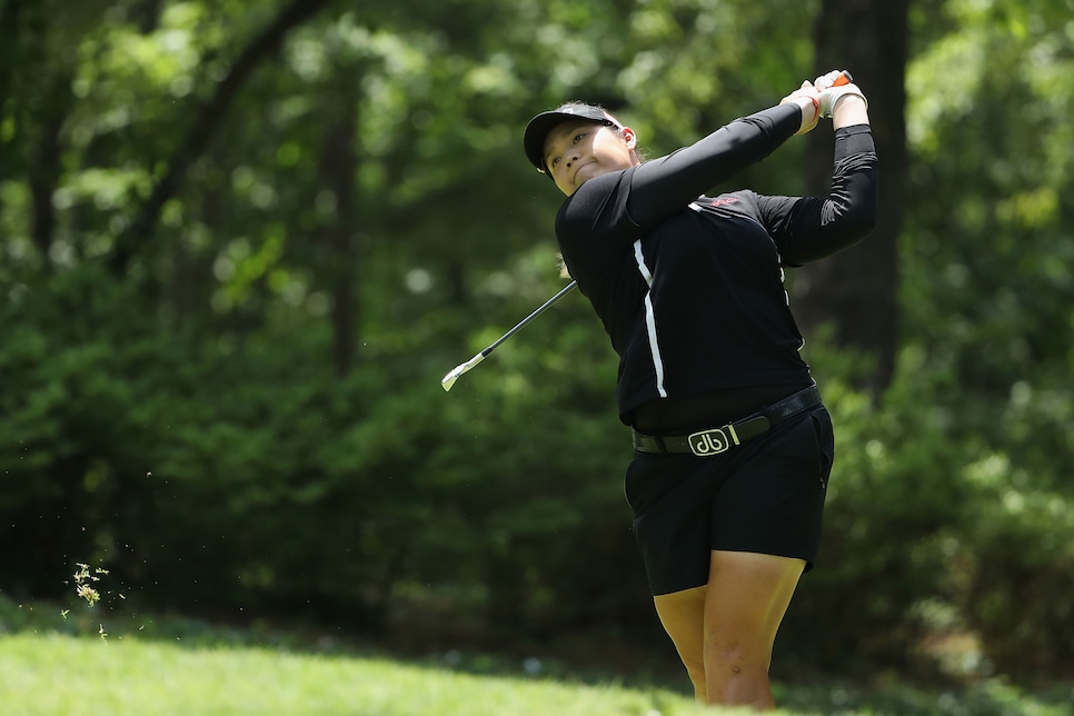 ariya-jutanugarn-us-womens-open-2018-sunday-iron-swinging.jpg