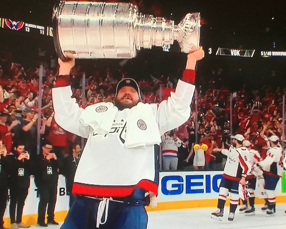 Hockey Chick Flashes Entire Washington Capitals Team Mid Stanley Cup Lap Golf News And Tour 