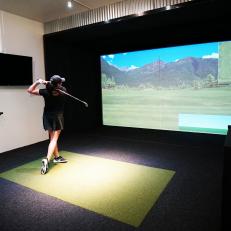Full-Swing-Golf-Pro-2-widescreen-simulator.jpg
