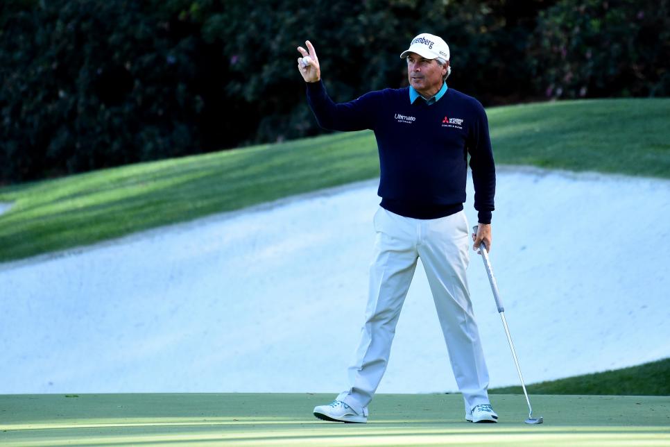 fred-couples-masters-2017-13th-hole-waving.jpg