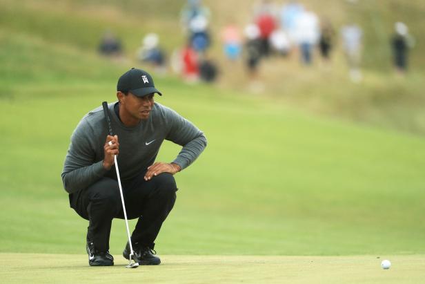 Tiger Woods Is Fooling Around With A New Mallet Putter Ahead Of This Week S Quicken Loans Invitational Golf News And Tour Information Golf Digest