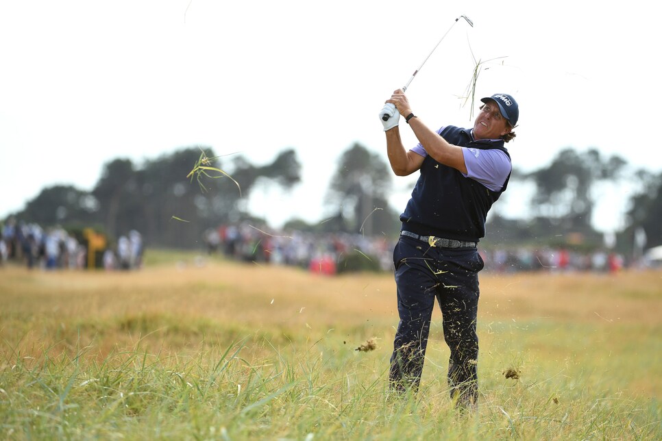 phil-mickelson-british-open-2018-saturday-rough.jpg