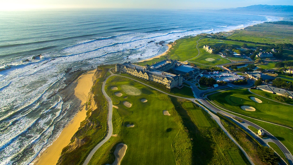 Half-Moon-Bay-Ocean-and-Old-Course-18ths.jpg