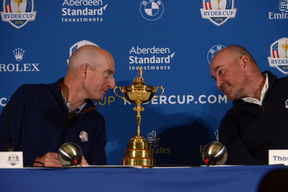 PARIS, FRANCE - OCTOBER 17: Jim Furyk (L), Captain of The United States of America and Thomas Bjorn (R), Captain of Europe speak during a Ryder Cup 2018 Year to Go Captains Press Conference at the Pullman Paris Tour Eiffel Hotel on October 17, 2017 in Paris, France.  (Photo by Frederic Stevens/Getty Images)
